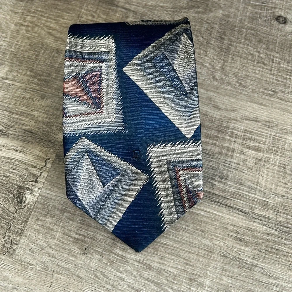 Vintage Christian Dior tie